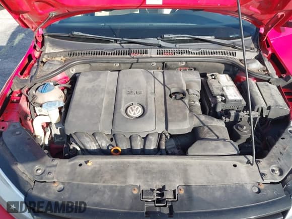 ✅ 2011 Volkswagen Jetta SE • VIN: 3VWDX7AJ5BM394590 • Lot: 43868910. Wystawiony na IAAI z przebiegiem 164 654 mil. Bezpłatny archiwum sprzedaży aukcyjnych z USA i szczegółowy raport historii pojazdu na DreamBid. Zdjęcie 10.