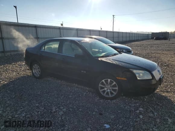 ✅ 2008 Mercury Milan • VIN: 3MEHM07198R655807 • Лот: 90826725. Опубликован ранее на Copart с пробегом 180 172 миль. Бесплатный доступ к архиву аукционных продаж из США и подробный отчёт об истории автомобиля на DreamBid. Изображение 4.