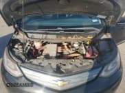 ✅ 2017 Chevrolet Bolt EV Premier • VIN: 1G1FX6S00H4177456 • Lot: 88480845. Wystawiony na Copart z przebiegiem 180 301 mil. Bezpłatny archiwum sprzedaży aukcyjnych z USA i szczegółowy raport historii pojazdu na DreamBid. Zdjęcie 12.