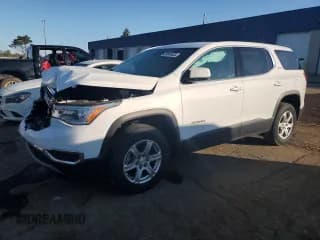 ✅ 2019 GMC Acadia SLE • VIN: 1GKKNRLA1KZ199307 • Лот: 83940935. Опубликован ранее на Copart с пробегом 70 143 миль. Бесплатный доступ к архиву аукционных продаж из США и подробный отчёт об истории автомобиля на DreamBid. Изображение 1.