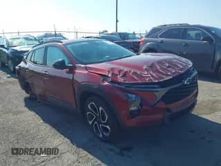 2024 Chevrolet Trax 2RS with VIN KL77LJE28RC025985, listed as a IAAI auction lot 42693037 with 15,227 mi miles and . Bid and sale history available at DreamBid. Image 1.