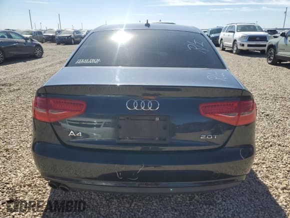 ✅ 2013 Audi A4 Premium • VIN: WAUAFAFL9DA055487 • Lot: 86506065. Wystawiony na Copart z przebiegiem 141 020 mil. Bezpłatny archiwum sprzedaży aukcyjnych z USA i szczegółowy raport historii pojazdu na DreamBid. Zdjęcie 6.
