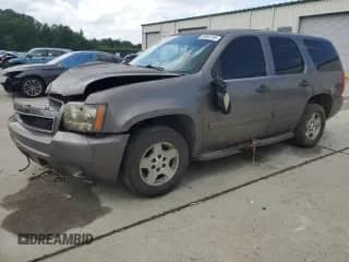 2013 Chevrolet Tahoe Commercial с VIN 1GNLC2E09DR187207, выставлен на аукционе Copart как лот 55960785 с пробегом 216 235 миль миль и Списание • Salvage title. История ставок и продаж доступна на DreamBid. Изображение 1.