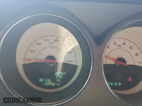 ✅ 2014 Dodge Challenger SXT • VIN: 2C3CDYAG3EH224818 • Lot: 72212324. Wystawiony na Copart z przebiegiem 199 138 mil. Bezpłatny archiwum sprzedaży aukcyjnych z USA i szczegółowy raport historii pojazdu na DreamBid. Zdjęcie 9.