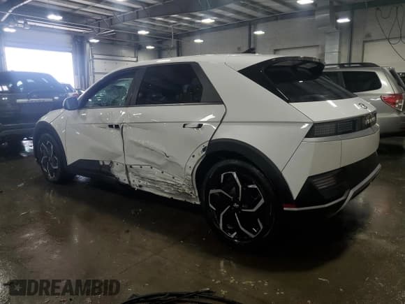 ✅ 2024 Hyundai Ioniq 5 SEL • VIN: KM8KNDDF2RU328814 • Lot: 59683285. Listed on Copart with 4,414 mi. Free auction sales archive from the USA and detailed vehicle history report at DreamBid. Image 2.