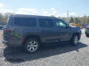 ✅ 2022 Jeep Wagoneer Series II • VIN: 1C4SJVBT2NS166476 • Lot: 42132201. Listed on IAAI with 32,637 mi. Free auction sales archive from the USA and detailed vehicle history report at DreamBid. Image 13.