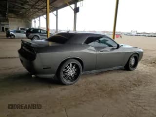 ✅ 2009 Dodge Challenger SE • VIN: 2B3LJ44V79H522769 • Lot: 49964414. Wystawiony na Copart z przebiegiem 193 953 mil. Bezpłatny archiwum sprzedaży aukcyjnych z USA i szczegółowy raport historii pojazdu na DreamBid. Zdjęcie 3.
