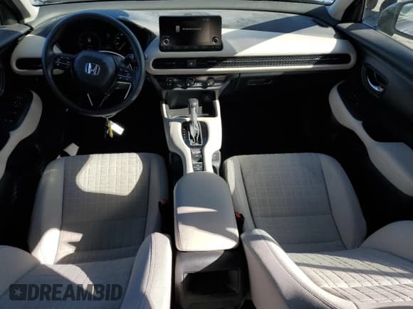 ✅ 2023 Honda HR-V LX • VIN: 3CZRZ2H39PM734080 • Лот: 91094005. Опубликован ранее на Copart с пробегом 36 924 миль. Бесплатный доступ к архиву аукционных продаж из США и подробный отчёт об истории автомобиля на DreamBid. Изображение 8.