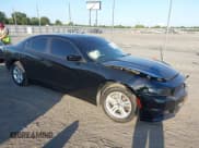 ✅ 2022 Dodge Charger SXT • VIN: 2C3CDXBG7NH205942 • Lot: 42822646. Wystawiony na IAAI z przebiegiem 79 883 mil. Bezpłatny archiwum sprzedaży aukcyjnych z USA i szczegółowy raport historii pojazdu na DreamBid. Zdjęcie 1.