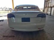 ✅ 2020 Tesla Model 3 Long Range • VIN: 5YJ3E1EB3LF618014 • Lot: 95193415. Wystawiony na Copart z przebiegiem 41 832 mil. Bezpłatny archiwum sprzedaży aukcyjnych z USA i szczegółowy raport historii pojazdu na DreamBid. Zdjęcie 6.