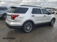 ✅ 2017 Ford Explorer Sport • VIN: 1FM5K8GT7HGA25782 • Lot: 90617815. Wystawiony na Copart z przebiegiem 237 027 mil. Bezpłatny archiwum sprzedaży aukcyjnych z USA i szczegółowy raport historii pojazdu na DreamBid. Zdjęcie 3.