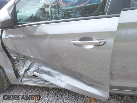 ✅ 2022 Hyundai Accent SE • VIN: 3KPC24A63NE167873 • Лот: 43564065. Опубликован ранее на IAAI с пробегом 16 843 миль. Бесплатный доступ к архиву аукционных продаж из США и подробный отчёт об истории автомобиля на DreamBid. Изображение 12.