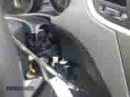 2016 Hyundai Santa Fe z VIN 5XYZUDLB4GG372753, wystawiony jako IAAI lot #43239818 z przebiegiem 134 901 mil mil oraz . Historia ofert i sprzedaży dostępna na DreamBid. Obrazek 6.