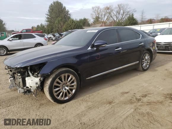 ✅ 2013 Lexus LS • VIN: JTHDU1EFXD5016254 • Lot: 81097224. Listed on Copart with 127,856 mi. Free auction sales archive from the USA and detailed vehicle history report at DreamBid. Image 1.