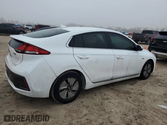 ✅ 2020 Hyundai Ioniq SE • VIN: KMHC75LC8LU195575 • Lot: 81565314. Wystawiony na Copart z przebiegiem 70 577 mil. Bezpłatny archiwum sprzedaży aukcyjnych z USA i szczegółowy raport historii pojazdu na DreamBid. Zdjęcie 3.