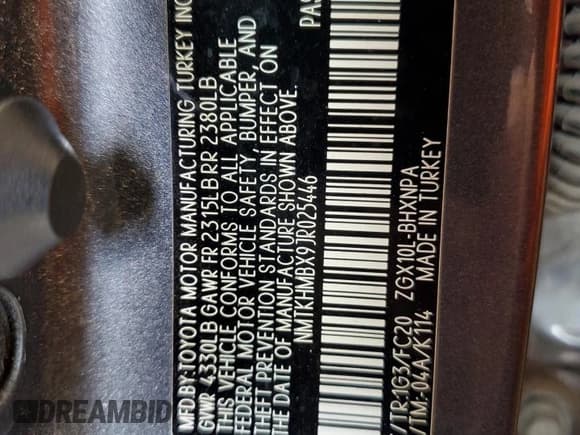 ✅ 2018 Toyota C-HR XLE • VIN: NMTKHMBX9JR025446 • Lot: 81096755. Listed on Copart with 106,284 mi. Free auction sales archive from the USA and detailed vehicle history report at DreamBid. Image 13.