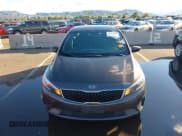 ✅ 2017 Kia Forte LX • VIN: 3KPFK4A78HE081419 • Lot: 43714968. Wystawiony na IAAI z przebiegiem 82 189 mil. Bezpłatny archiwum sprzedaży aukcyjnych z USA i szczegółowy raport historii pojazdu na DreamBid. Zdjęcie 12.