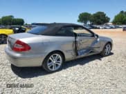 ✅ 2008 Mercedes-Benz CLK 350 • VIN: WDBTK56FX8T092386 • Lot: 57283715. Listed on Copart with 126,696 mi. Free auction sales archive from the USA and detailed vehicle history report at DreamBid. Image 3.