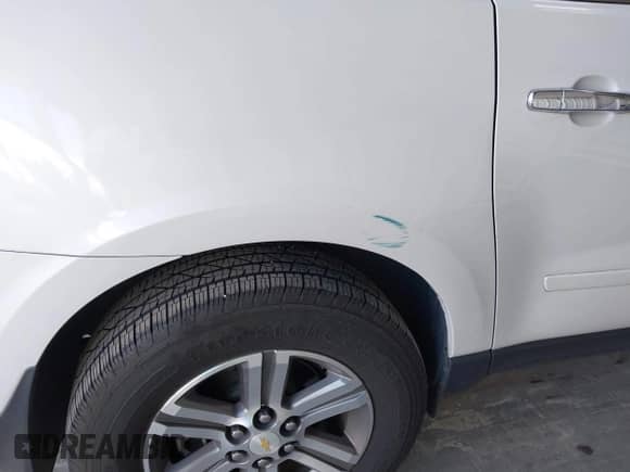 2017 Chevrolet Traverse LT с VIN 1GNKRHKD3HJ156592, выставлен на аукционе IAAI как лот 43051180 с пробегом 133 149 миль миль и . История ставок и продаж доступна на DreamBid. Изображение 6.