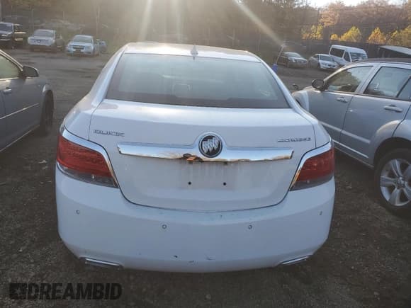 ✅ 2013 Buick LaCrosse Premium 1 • VIN: 1G4GF5E32DF272156 • Lot: 90844385. Listed on Copart with 343,233 mi. Free auction sales archive from the USA and detailed vehicle history report at DreamBid. Image 6.