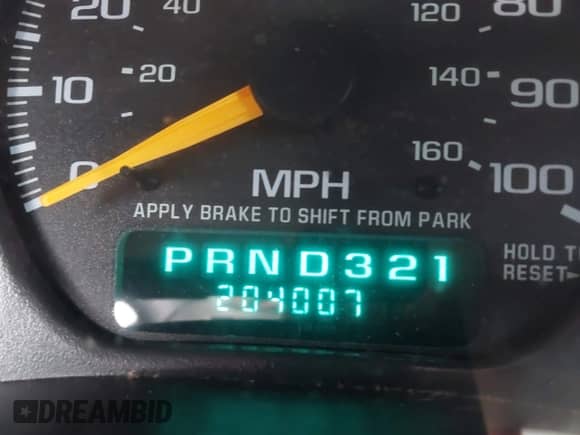 1999 Chevrolet Silverado 1500 LS z VIN 1GCEK19T8XE231163, wystawiony jako IAAI lot #43513149 z przebiegiem 204 007 mil mil oraz . Historia ofert i sprzedaży dostępna na DreamBid. Obrazek 15.