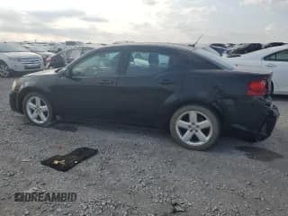 ✅ 2013 Dodge Avenger SE • VIN: 1C3CDZAB9DN551479 • Lot: 71582384. Wystawiony na Copart z przebiegiem 147 775 mil. Bezpłatny archiwum sprzedaży aukcyjnych z USA i szczegółowy raport historii pojazdu na DreamBid. Zdjęcie 2.