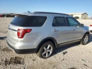 ✅ 2017 Ford Explorer XLT • VIN: 1FM5K8DH7HGA96559 • Lot: 92785215. Wystawiony na Copart z przebiegiem Nie podano. Bezpłatny archiwum sprzedaży aukcyjnych z USA i szczegółowy raport historii pojazdu na DreamBid. Zdjęcie 3.