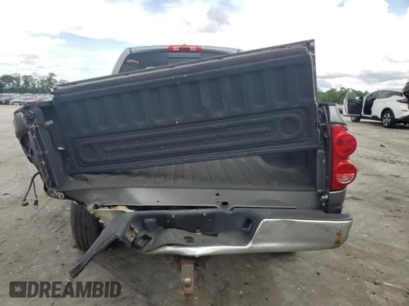 ✅ 2007 Dodge 1500 SLT • VIN: 1D7HU18257J568032 • Лот: 66648834. Опубликован ранее на Copart с пробегом 268 988 миль. Бесплатный доступ к архиву аукционных продаж из США и подробный отчёт об истории автомобиля на DreamBid. Изображение 6.