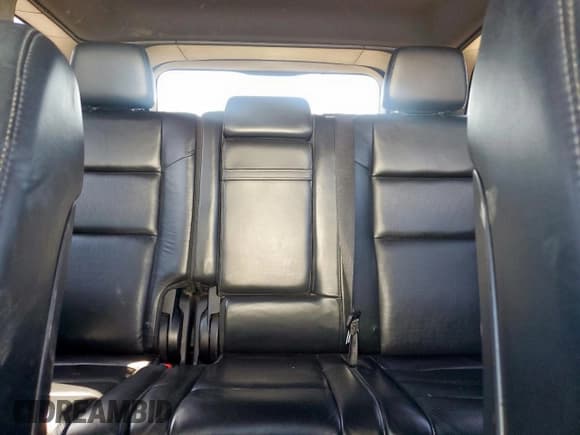 ✅ 2015 Jeep Grand Cherokee Limited • VIN: 1C4RJEBG4FC199654 • Lot: 83816755. Listed on Copart with 211,220 mi. Free auction sales archive from the USA and detailed vehicle history report at DreamBid. Image 10.