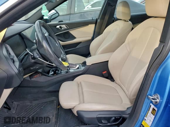 ✅ 2020 BMW 2 Series 228i xDrive • VIN: WBA73AK02L7G15914 • Lot: 94097615. Listed on Copart with 68,044 mi. Free auction sales archive from the USA and detailed vehicle history report at DreamBid. Image 7.