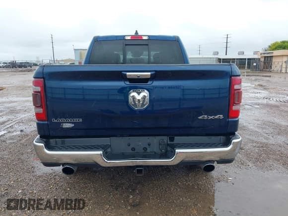 ✅ 2021 Ram 1500 Laramie • VIN: 1C6SRFJM0MN682896 • Lot: 42196152. Listed on IAAI with 252,370 mi. Free auction sales archive from the USA and detailed vehicle history report at DreamBid. Image 16.