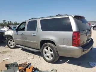✅ 2009 Chevrolet Suburban LTZ • VIN: 1GNFC36089R291373 • Lot: 74486244. Wystawiony na Copart z przebiegiem Nie podano. Bezpłatny archiwum sprzedaży aukcyjnych z USA i szczegółowy raport historii pojazdu na DreamBid. Zdjęcie 2.