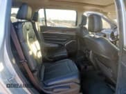 ✅ 2022 Jeep Grand Cherokee Limited • VIN: 1C4RJKBG5N8512503 • Лот: 91057025. Опубликован ранее на Copart с пробегом 50 773 миль. Бесплатный доступ к архиву аукционных продаж из США и подробный отчёт об истории автомобиля на DreamBid. Изображение 11.