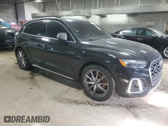 ✅ 2021 Audi SQ5 Prestige • VIN: WA1C4AFY1M2068302 • Лот: 42426625. Опубликован ранее на Copart с пробегом 68 698 миль. Бесплатный доступ к архиву аукционных продаж из США и подробный отчёт об истории автомобиля на DreamBid. Изображение 4.