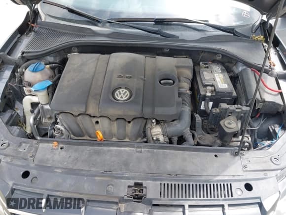 ✅ 2012 Volkswagen Passat S • VIN: 1VWAP7A39CC074390 • Lot: 42147260. Wystawiony na IAAI z przebiegiem 114 996 mil. Bezpłatny archiwum sprzedaży aukcyjnych z USA i szczegółowy raport historii pojazdu na DreamBid. Zdjęcie 10.