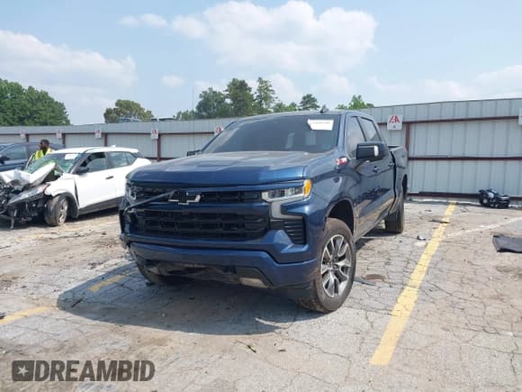 ✅ 2022 Chevrolet Silverado 1500 RST • VIN: 1GCUDEED1NZ527417 • Lot: 42400580. Wystawiony na IAAI z przebiegiem 54 675 mil. Bezpłatny archiwum sprzedaży aukcyjnych z USA i szczegółowy raport historii pojazdu na DreamBid. Zdjęcie 2.