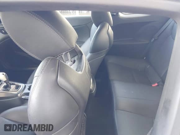 2013 Hyundai Genesis Coupe R-Spec с VIN KMHHU6KJ2DU081268, выставлен на аукционе IAAI как лот 42469564 с пробегом 63 989 миль миль и . История ставок и продаж доступна на DreamBid. Изображение 8.