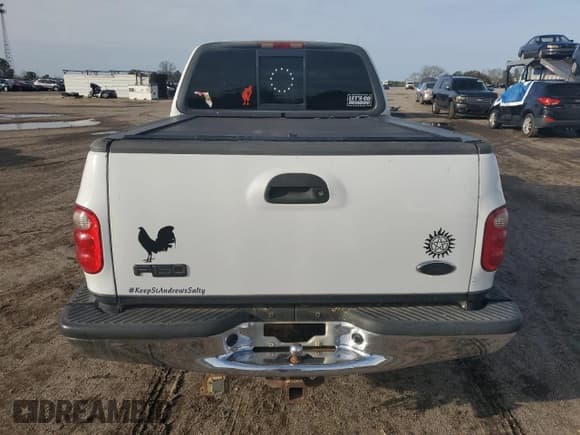 ✅ 2001 Ford F-150 XL • VIN: 2FTRX07W61CA71064 • Lot: 45308595. Listed on Copart with 261,466 mi. Free auction sales archive from the USA and detailed vehicle history report at DreamBid. Image 6.