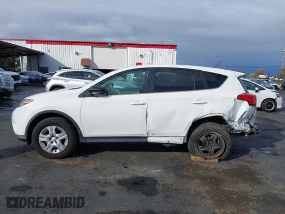 ✅ 2015 Toyota RAV4 LE • VIN: 2T3BFREV1FW240713 • Лот: 43621650. Опубликован ранее на IAAI с пробегом 196 771 миль. Бесплатный доступ к архиву аукционных продаж из США и подробный отчёт об истории автомобиля на DreamBid. Изображение 14.