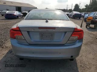 ✅ 2011 Volvo C70 • VIN: YV1672MC2BJ114322 • Lot: 67857615. Wystawiony na Copart z przebiegiem 107 582 mil. Bezpłatny archiwum sprzedaży aukcyjnych z USA i szczegółowy raport historii pojazdu na DreamBid. Zdjęcie 6.