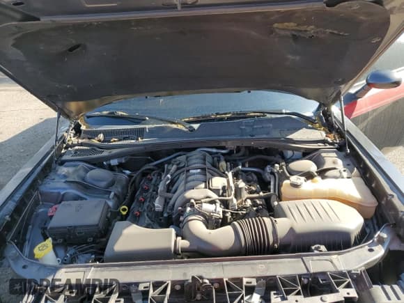 ✅ 2016 Dodge Challenger R/T • VIN: 2C3CDZBTXGH236050 • Lot: 59590905. Listed on Copart with 42,303 mi. Free auction sales archive from the USA and detailed vehicle history report at DreamBid. Image 11.