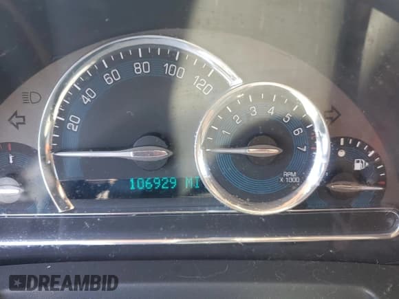 ✅ 2009 Chevrolet HHR 1LT • VIN: 3GNCA23BX9S585105 • Lot: 49674685. Listed on Copart with 106,929 mi. Free auction sales archive from the USA and detailed vehicle history report at DreamBid. Image 9.