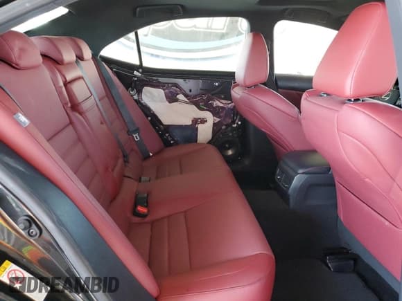 ✅ 2018 Lexus IS 300 F Sport • VIN: JTHBA1D26J5075828 • Lot: 67412755. Listed on Copart with 39,742 mi. Free auction sales archive from the USA and detailed vehicle history report at DreamBid. Image 12.