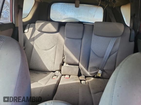 ✅ 2006 Toyota RAV4 Limited • VIN: JTMBD31V065023444 • Lot: 84929645. Listed on Copart with Not provided. Free auction sales archive from the USA and detailed vehicle history report at DreamBid. Image 10.