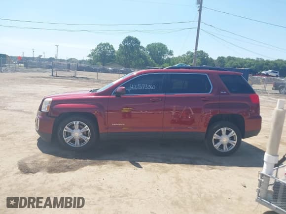 ✅ 2016 GMC Terrain SLE • VIN: 2GKFLNE34G6220460 • Lot: 42573360. Wystawiony na IAAI z przebiegiem 128 567 mil. Bezpłatny archiwum sprzedaży aukcyjnych z USA i szczegółowy raport historii pojazdu na DreamBid. Zdjęcie 14.