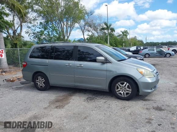 ✅ 2006 Honda Odyssey EX-L • VIN: 5FNRL38666B053689 • Lot: 43836082. Listed on IAAI with 171,596 mi. Free auction sales archive from the USA and detailed vehicle history report at DreamBid. Image 13.