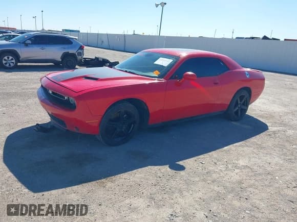 ✅ 2016 Dodge Challenger R/T Plus Shaker • VIN: 2C3CDZBT9GH125327 • Lot: 43581933. Wystawiony na IAAI z przebiegiem 175 518 mil. Bezpłatny archiwum sprzedaży aukcyjnych z USA i szczegółowy raport historii pojazdu na DreamBid. Zdjęcie 14.