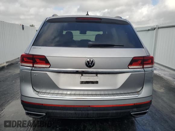 ✅ 2022 Volkswagen Atlas SE • VIN: 1V2DP2CA2NC501943 • Lot: 51181225. Listed on Copart with 70,604 mi. Free auction sales archive from the USA and detailed vehicle history report at DreamBid. Image 6.