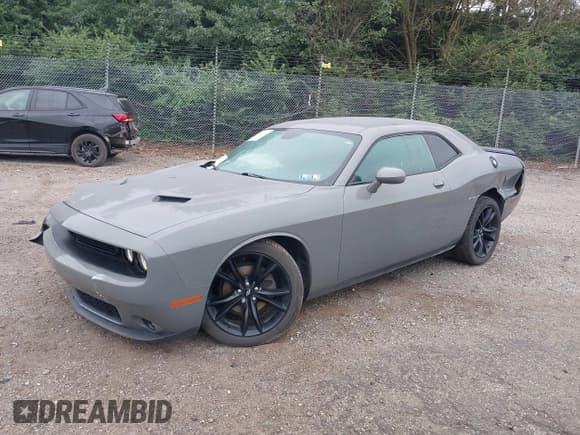 ✅ 2017 Dodge Challenger SXT • VIN: 2C3CDZAG4HH651872 • Lot: 42997986. Listed on IAAI with 69,322 mi. Free auction sales archive from the USA and detailed vehicle history report at DreamBid. Image 2.