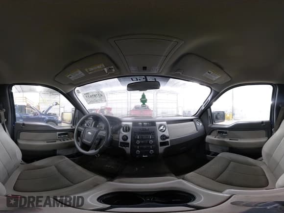 ✅ 2009 Ford F-150 XL • VIN: 1FTRW14869FB16115 • Lot: 43705635. Listed on IAAI with 216,669 mi. Free auction sales archive from the USA and detailed vehicle history report at DreamBid. Image 19.